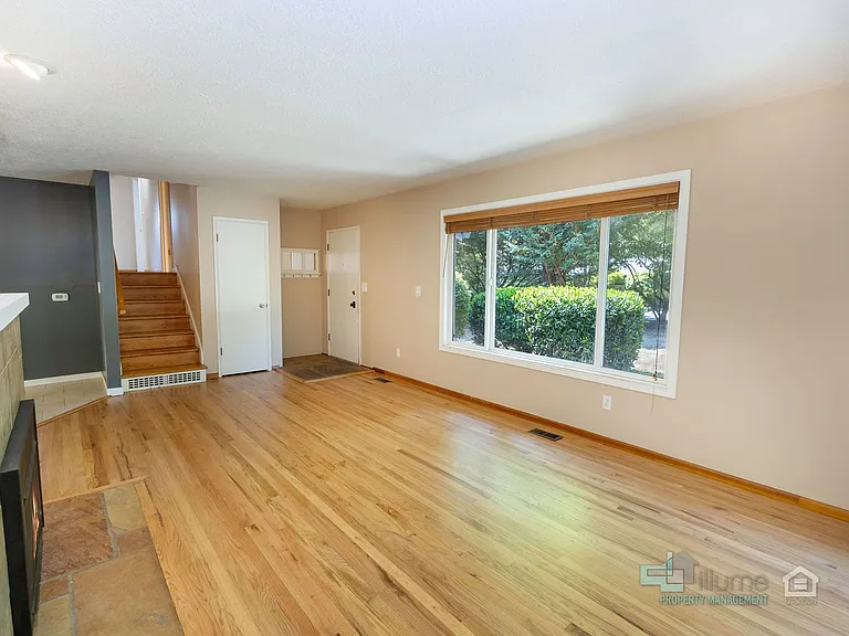 9610 SW Washington Pl — Photo 7