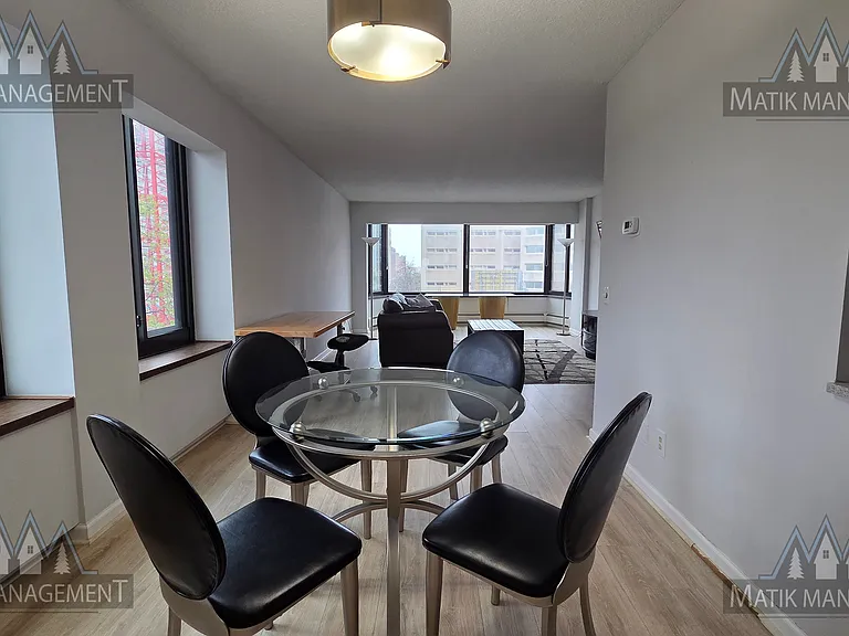207 5th Ave SW #208 — Photo 15