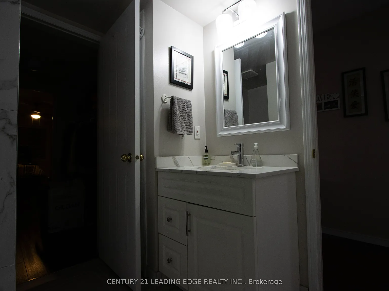 3 bed, $2,600 — Photo 4