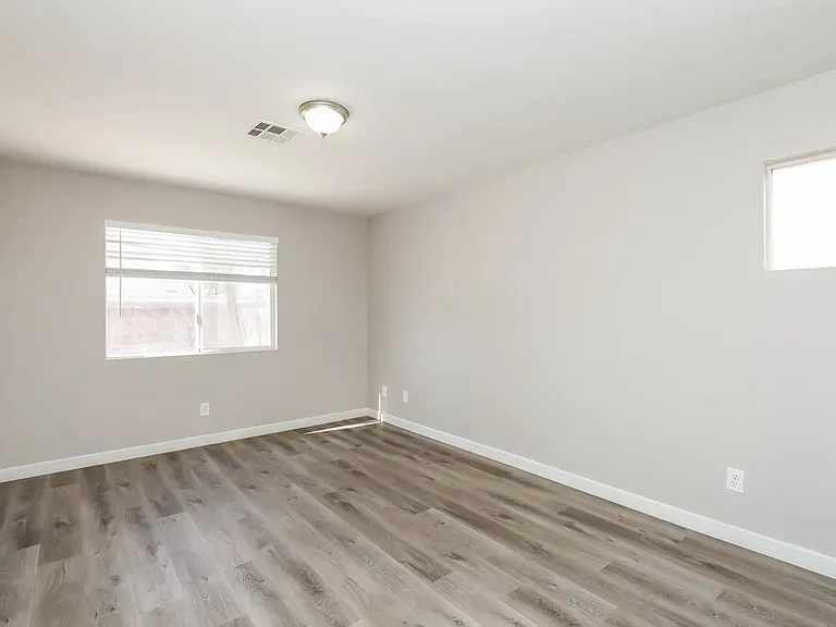9341 Hidden Harbor Ave — Photo 13