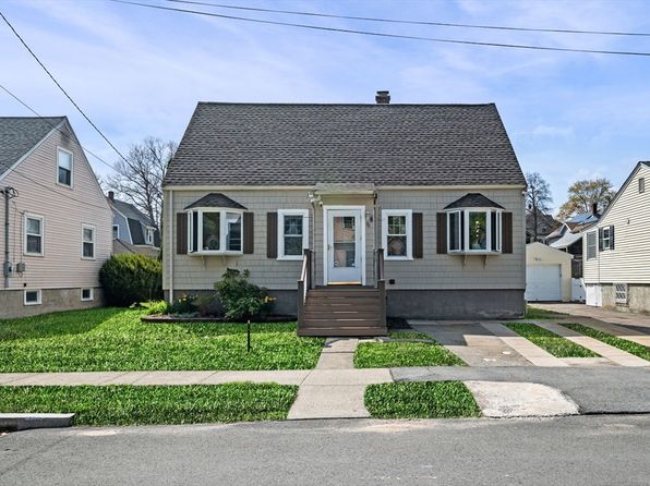 76 Blakeley St, Lynn, MA 01905