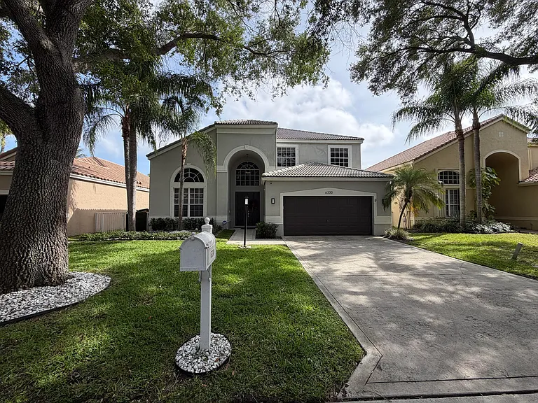 6330 NW 80th Dr — Photo 22