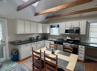 5 Vine St #2, Marblehead, MA 01945