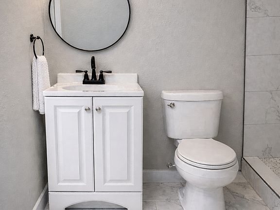 Master bathroom!