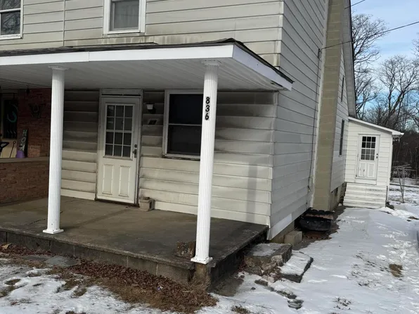 47 Main St, Lattimer Mines, PA 18234