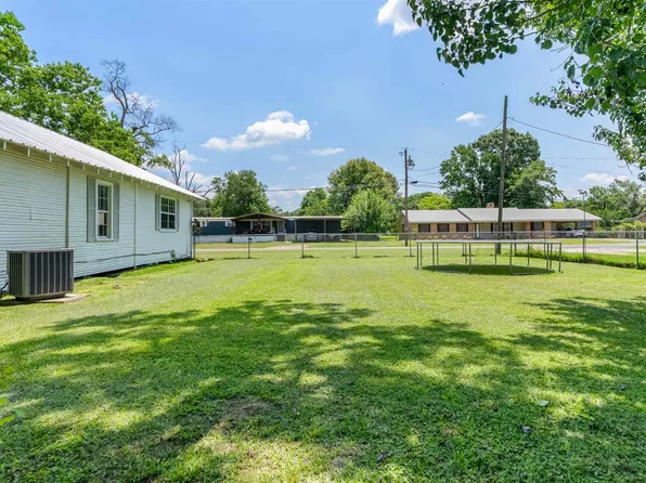 1513 2nd Ave, Kinder, LA 70648