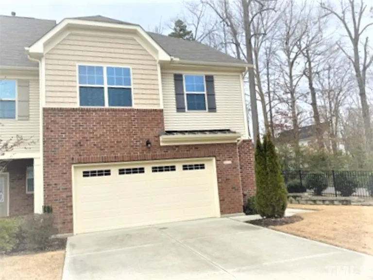 931 Contessa Dr — Photo 13