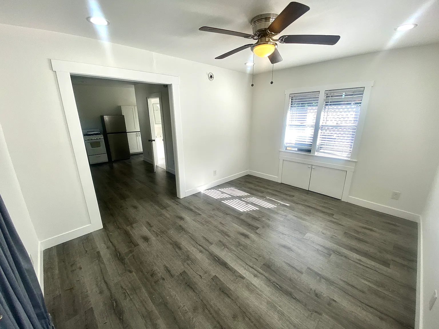Studio, 400 sqft, $2,150 — Photo 4