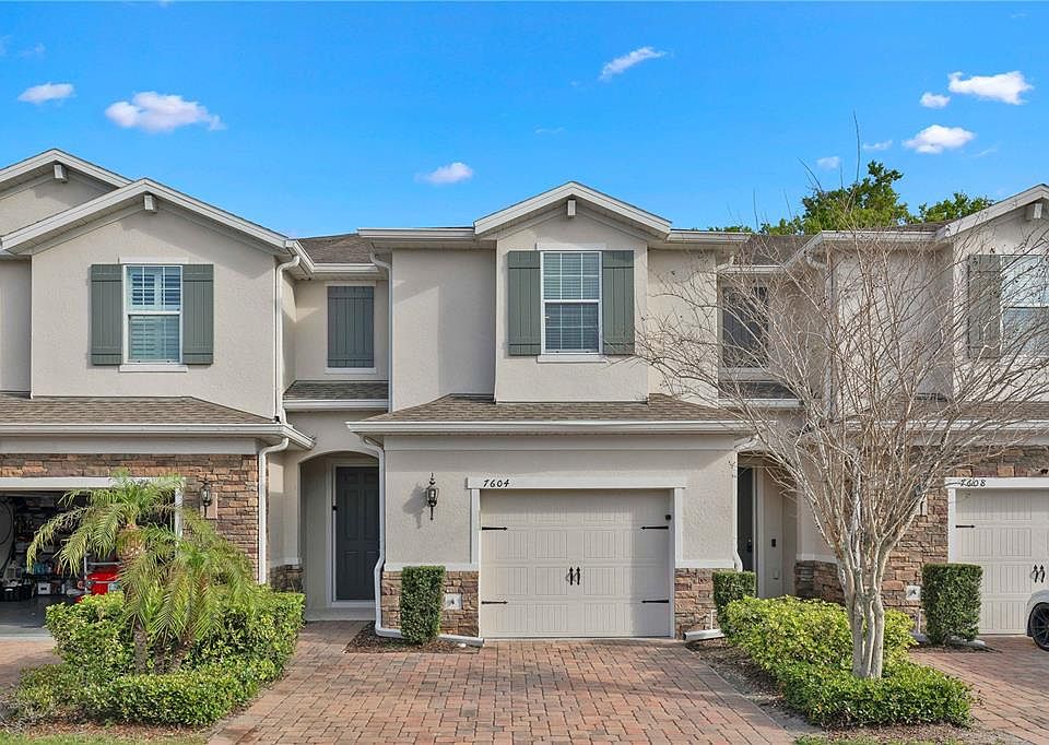 1st image of 7604 ALOMA PINES COURT