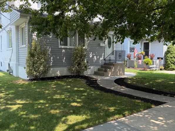 107 Urban Ave, Norwood, PA 19074