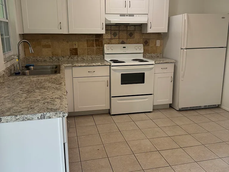 7348 Mitchell Ranch Rd — Photo 5