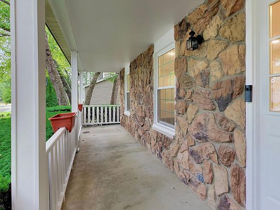 3rd image of 2308 Modaff Rd