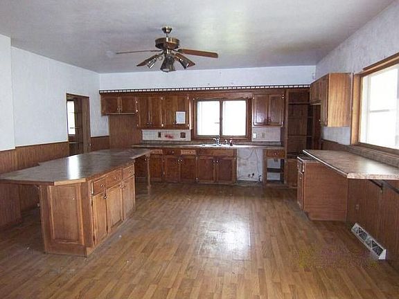 4th image of 5941 N Teutonia Ave