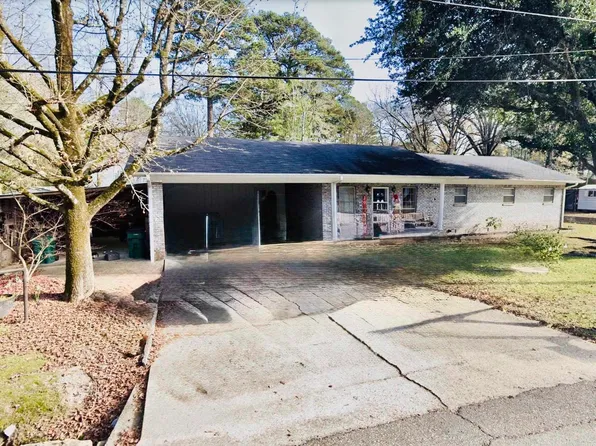 911 Crawford St, El Dorado, AR 71730