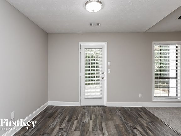 5th image of 231 Northbridge Dr