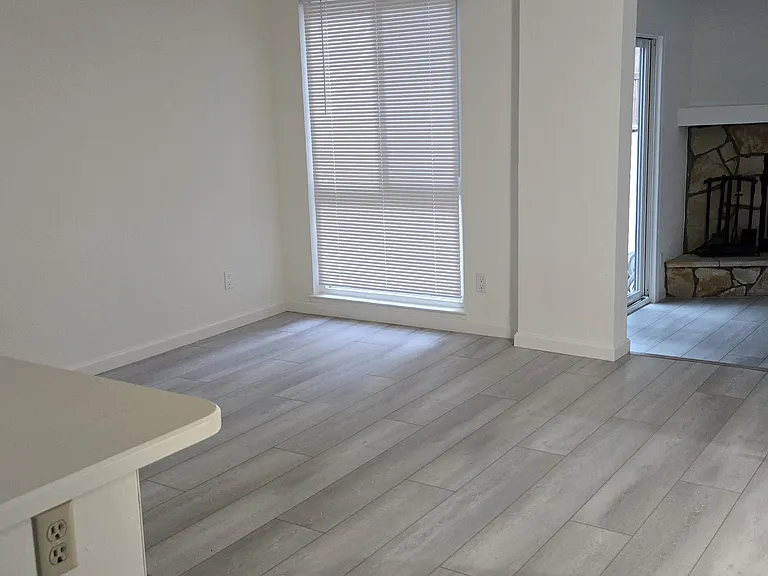 1275 Sandy Bridges Ct — Photo 2