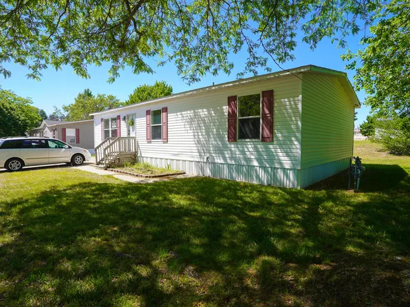 14519 Lemontree Ln, West Olive, MI 49460