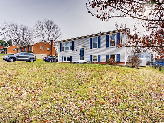 4th image of 4613 Jacklin Dr NE