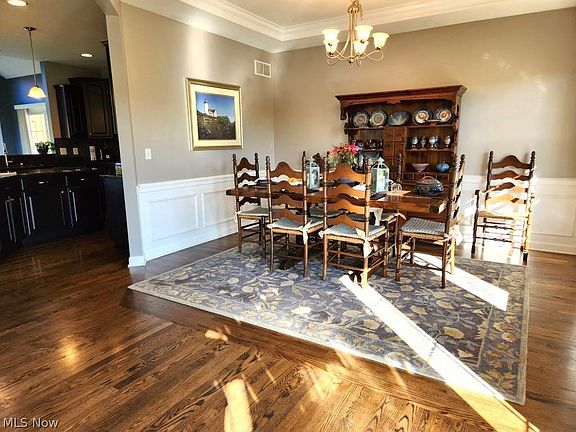 4th image of 5374 Maplewood Farm Dr