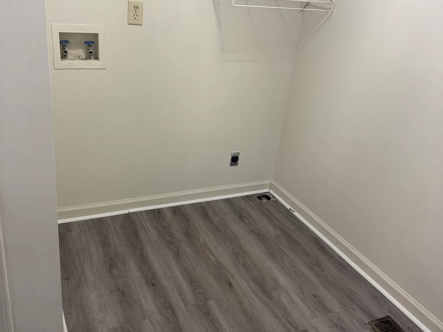 3 bed, 1632 sqft, $1,899 — Photo 4