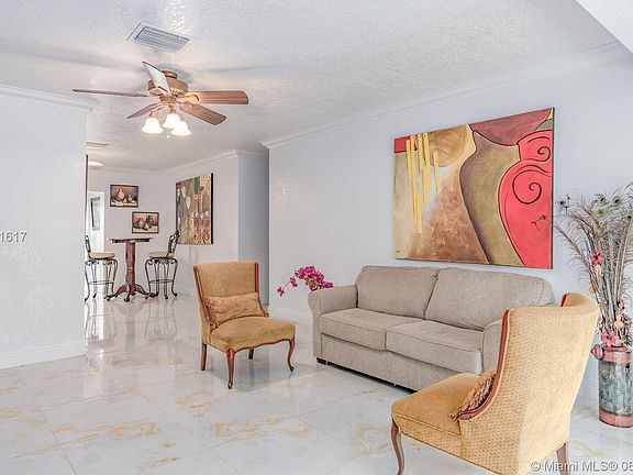 5th image of 9741 Caribbean Blvd