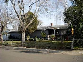 1st image of 5904 Fairbairn Dr