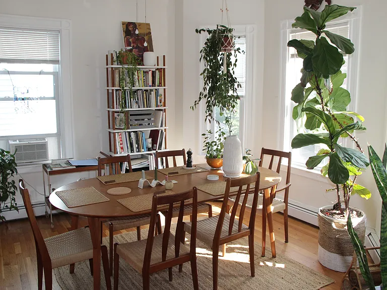 15 Arcola St #2 — Photo 1
