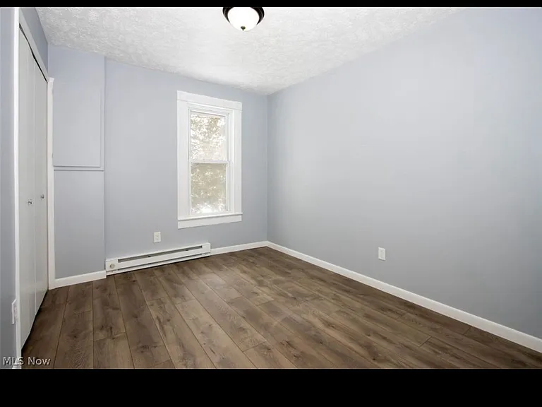 442 Main St #1/2 — Photo 8