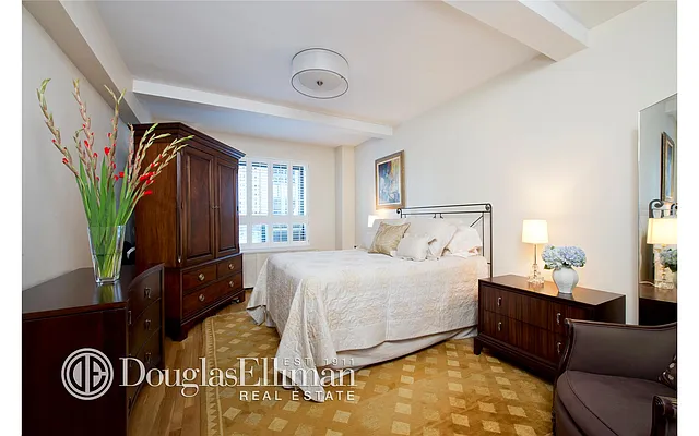 Sold by Douglas Elliman | media 12
