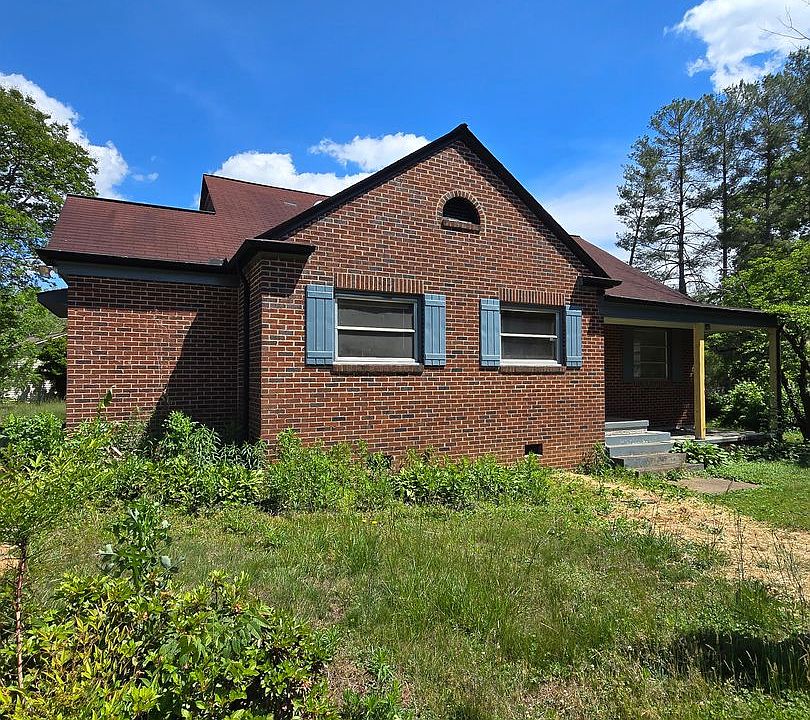 1st image of 1203 Hibriten Dr SE