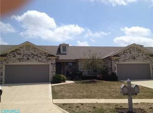 5043 Birch Grove Dr, Groveport, OH 43125