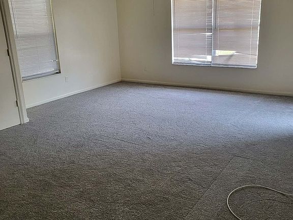 2nd image of 103 Westcliff Cir APT A