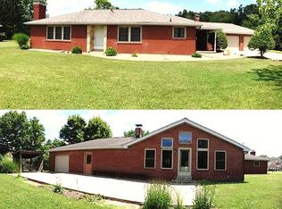 8621 Peters Rd, Cranberry Township, PA 16066