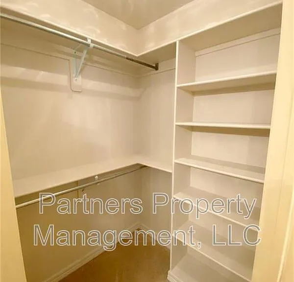 1633 S Tally Ho Dr — Photo 12