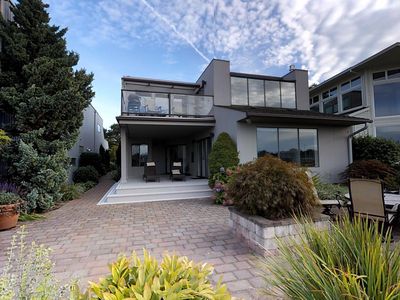 189 N Lotus Beach Dr, Portland, OR, 97217