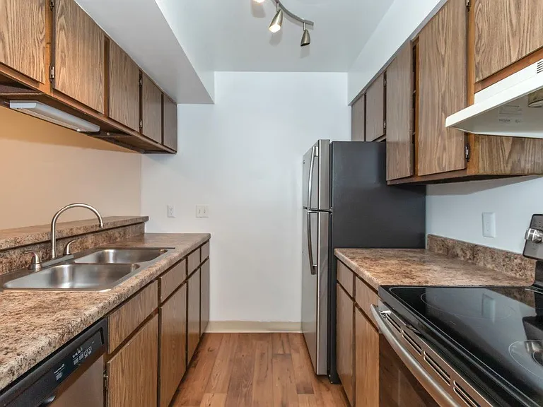 Parkside at Castleton Square Apartments and Townhomes — Photo 4