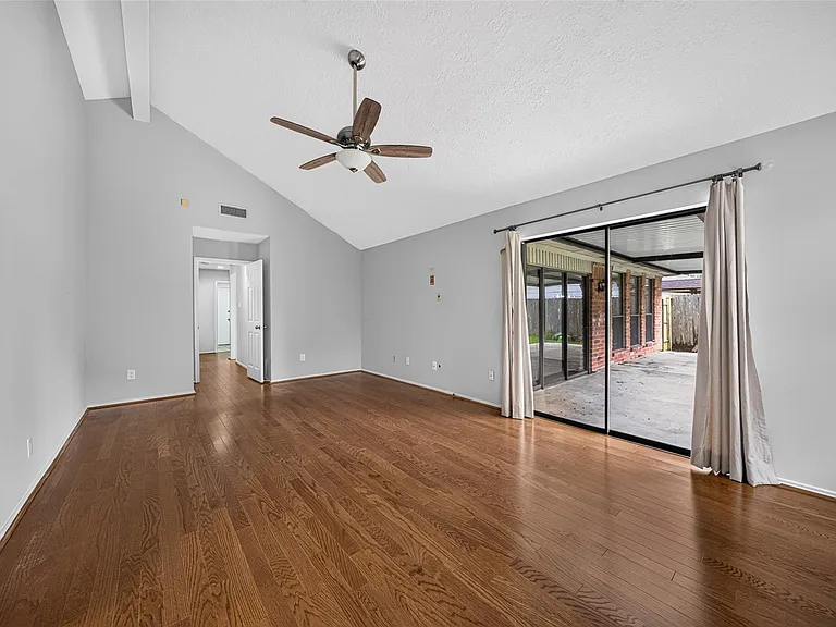 758 Rolling Mill Dr — Photo 23