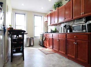 2049 Gates Ave APT 2L, Ridgewood, NY 11385