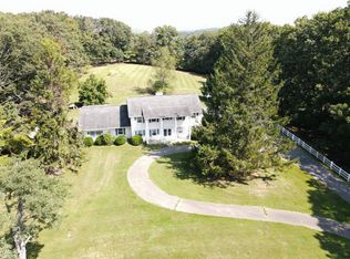 495 Simmons Rd NE, Christiansburg, VA 24073