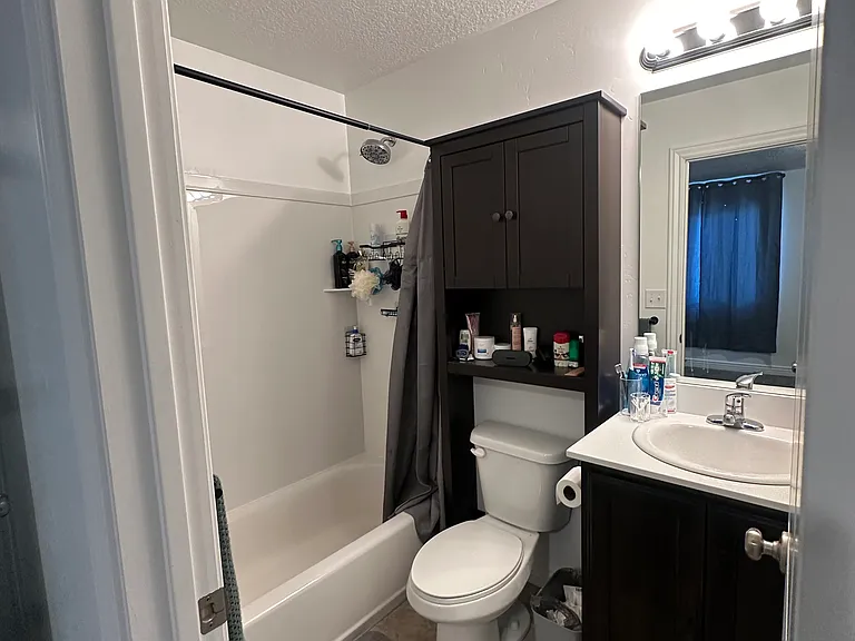 1771 S Longview Rd — Photo 2