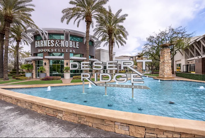 425 E Marco Polo Rd — Photo 29