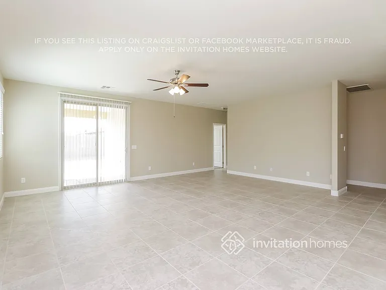 1063 W Brangus Way — Photo 3