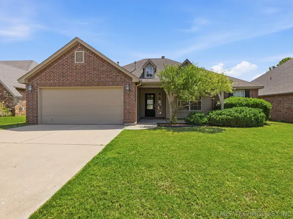 11211 S 2nd St, Jenks, OK 74037