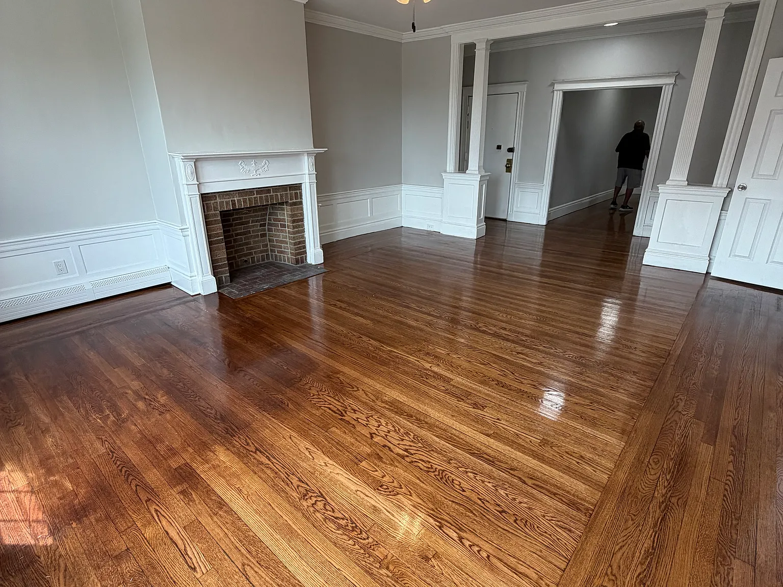 3 bed, 1400 sqft, $3,600 — Photo 2