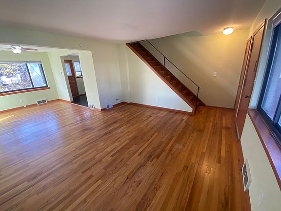 4th image of 2101 E River Ter #Townhouse