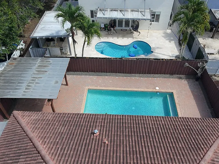 15826 SW 138th Ter — Photo 29