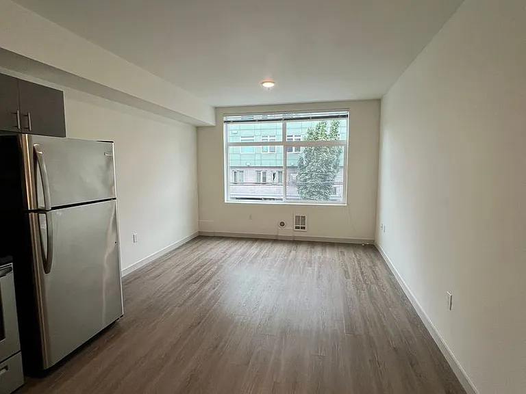 4801 Fauntleroy Apartments — Photo 28