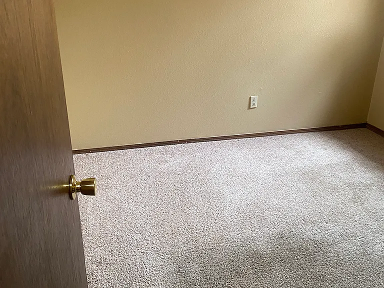 1019 Sugarloaf Dr — Photo 9