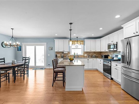 4th image of 89 Silas Hill Way