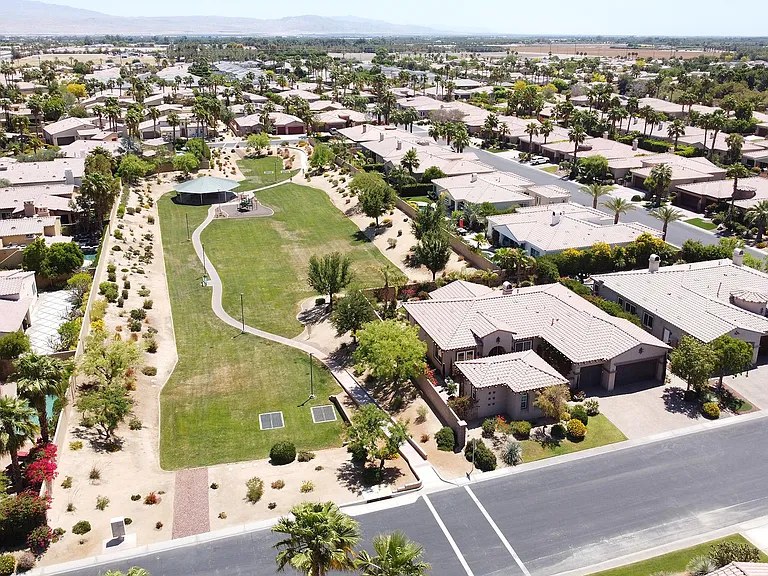 81580 Rancho Santana Dr — Photo 39